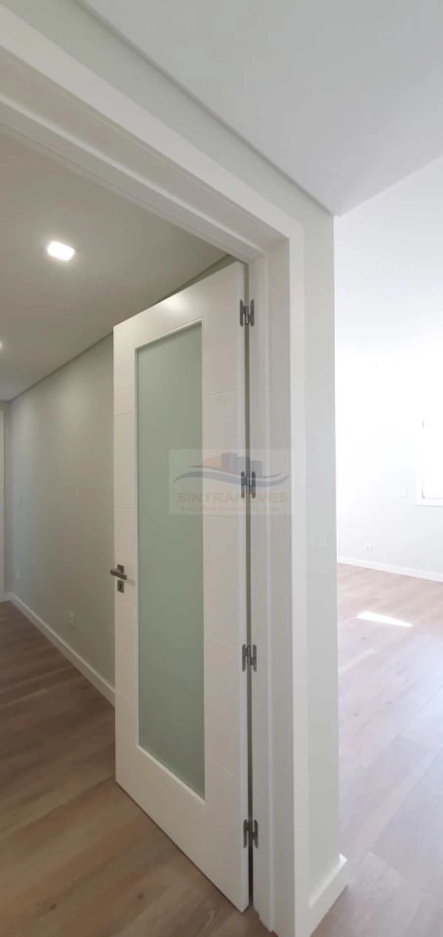 Apartamento T2 para Venda em Loures Foto 11