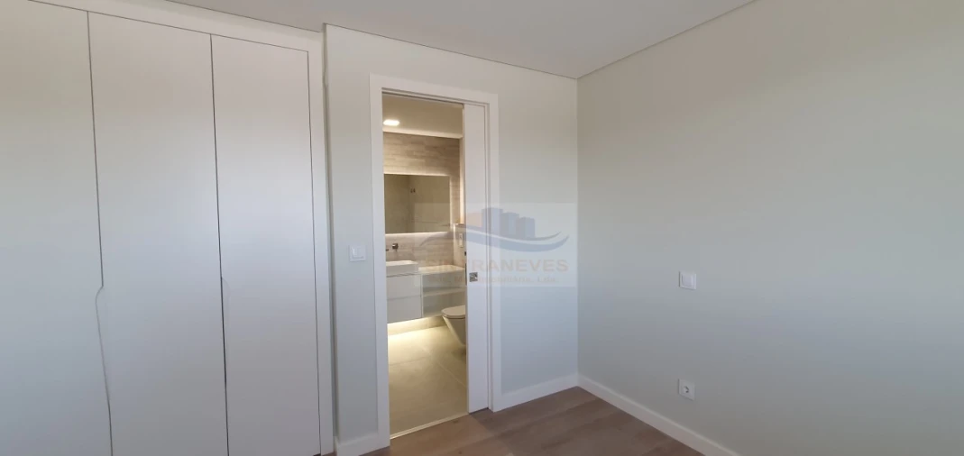 Apartamento T2 para Venda em Loures Foto 25