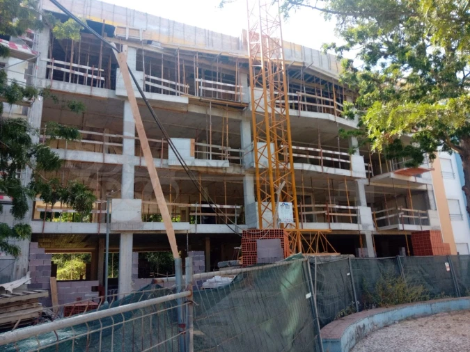 Apartamento T2 para Venda em Charneca de Caparica e Sobreda