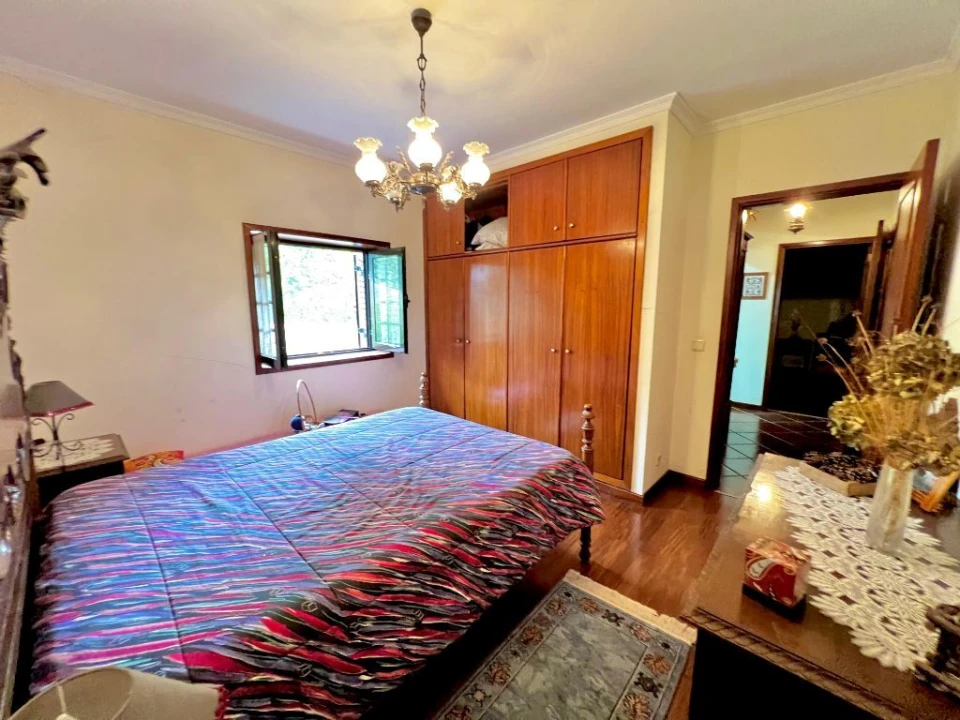 Moradia T4 para Venda em Jazente Foto 8