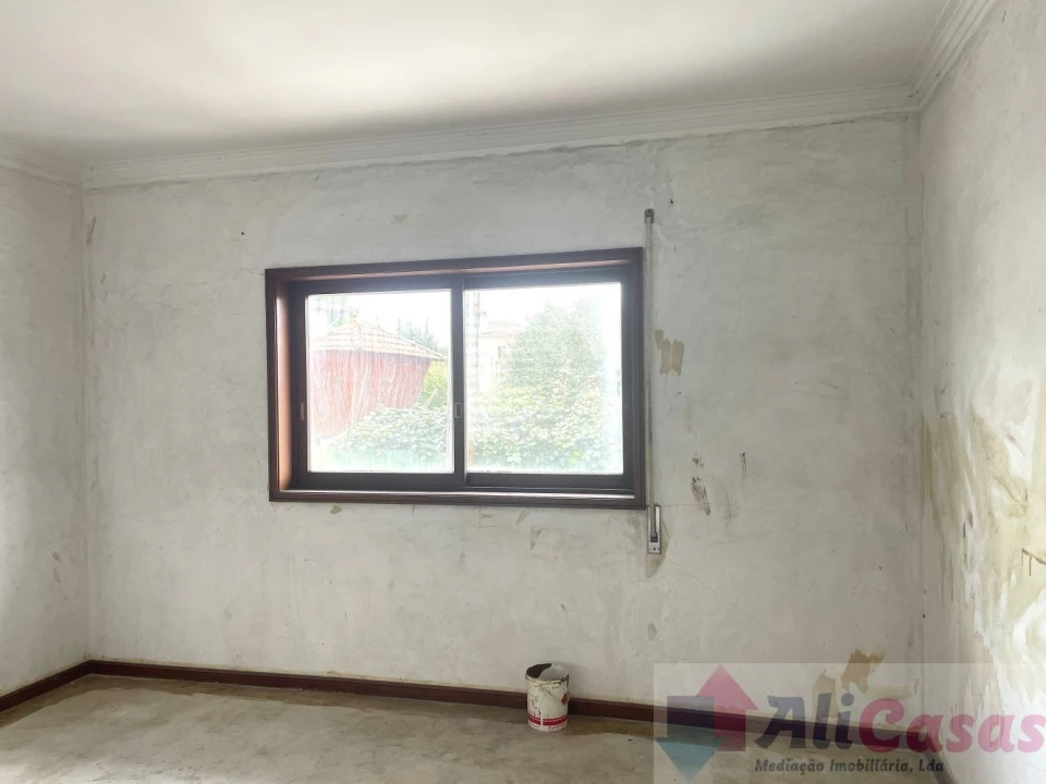 Moradia T3 para Venda em Santa Maria de Lamas Foto 36