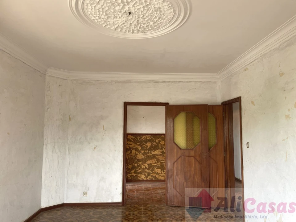 Moradia T3 para Venda em Santa Maria de Lamas Foto 21