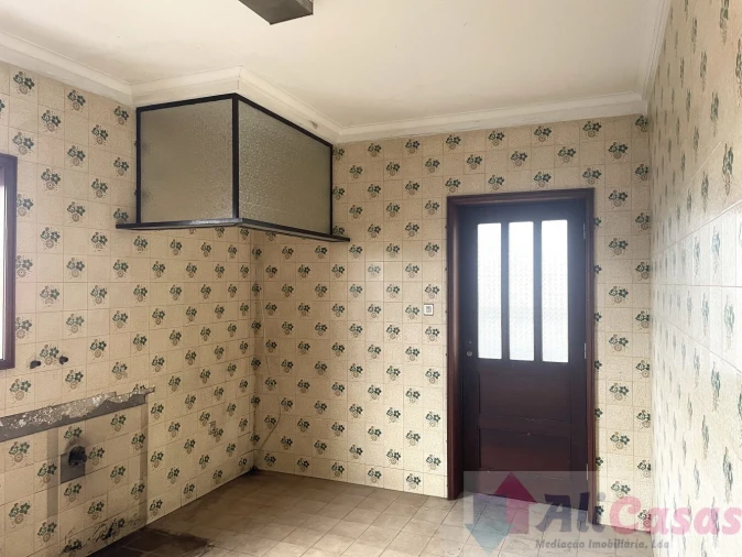 Moradia T3 para Venda em Santa Maria de Lamas Foto 23