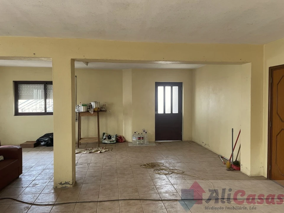 Moradia T3 para Venda em Santa Maria de Lamas Foto 44