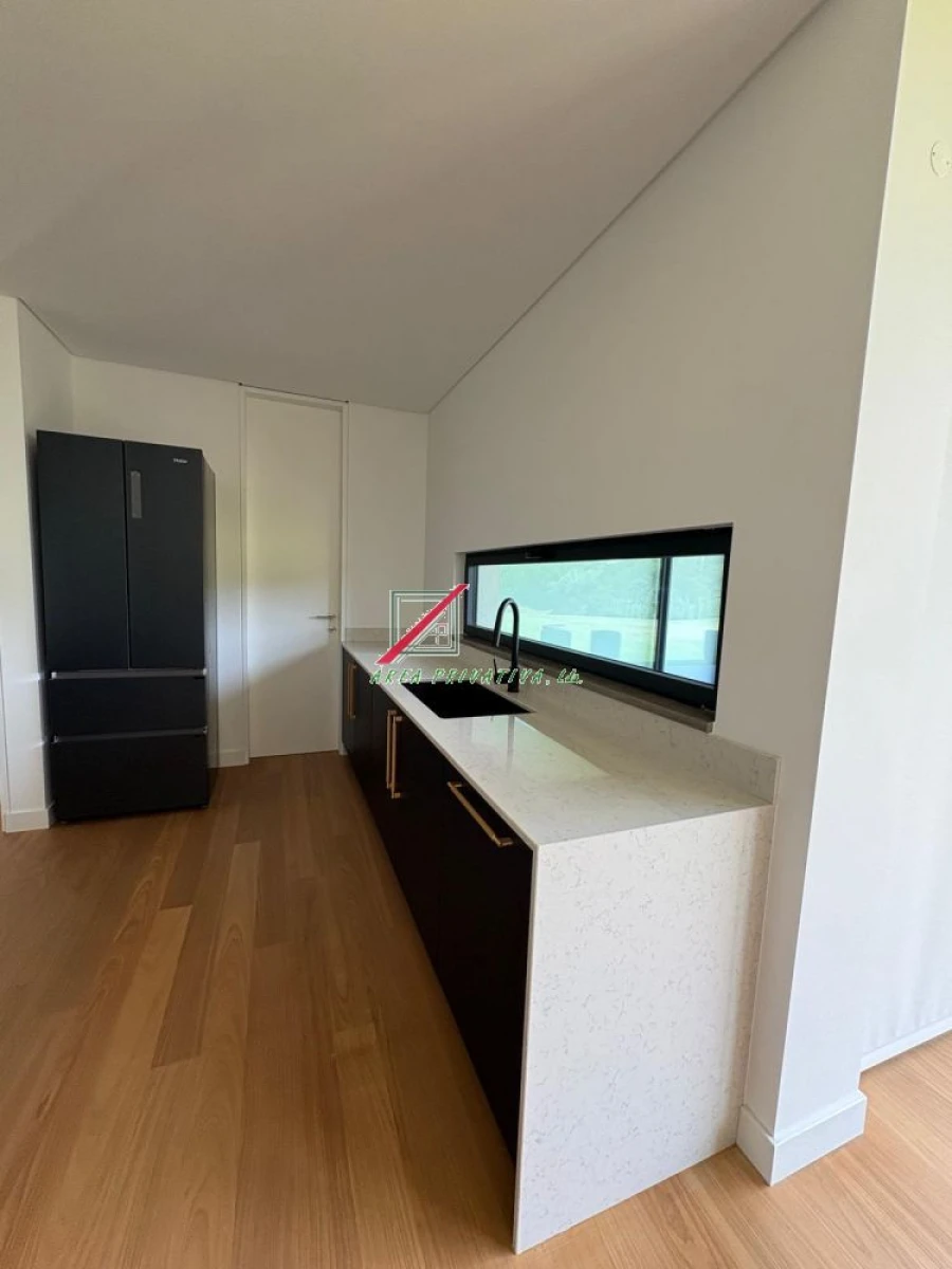 Moradia T3 para Venda em Vau Foto 7