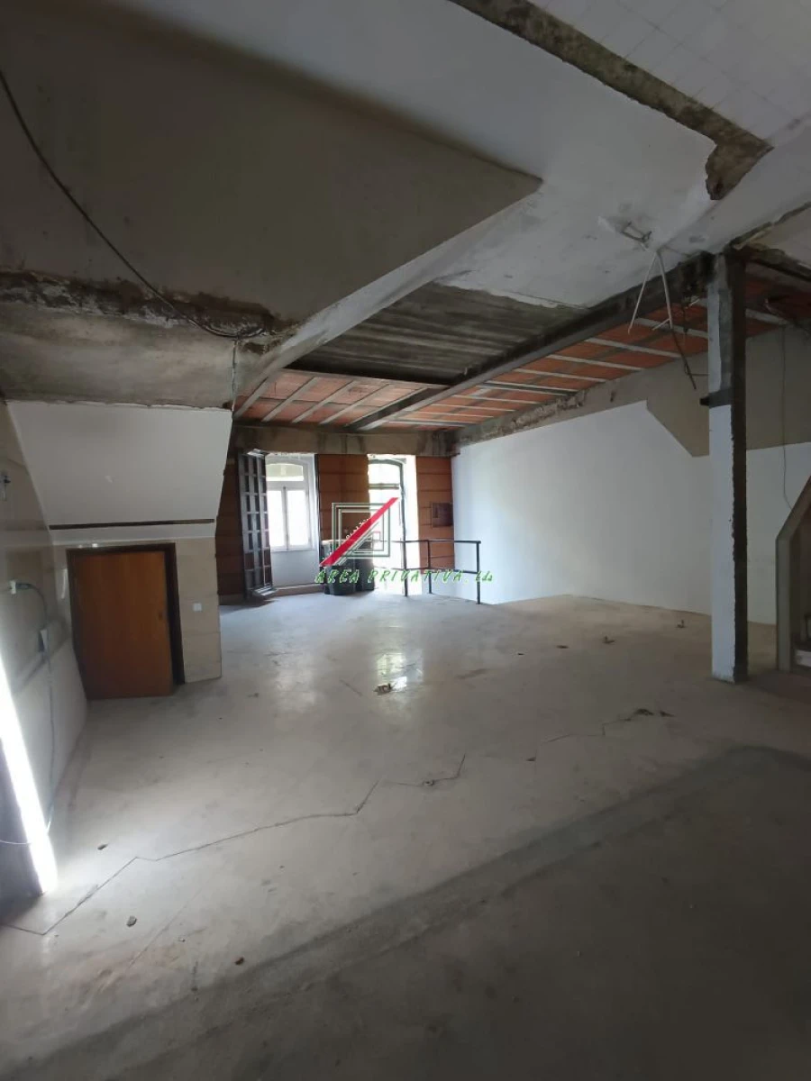 Loja para Arrendamento em Avenidas Novas