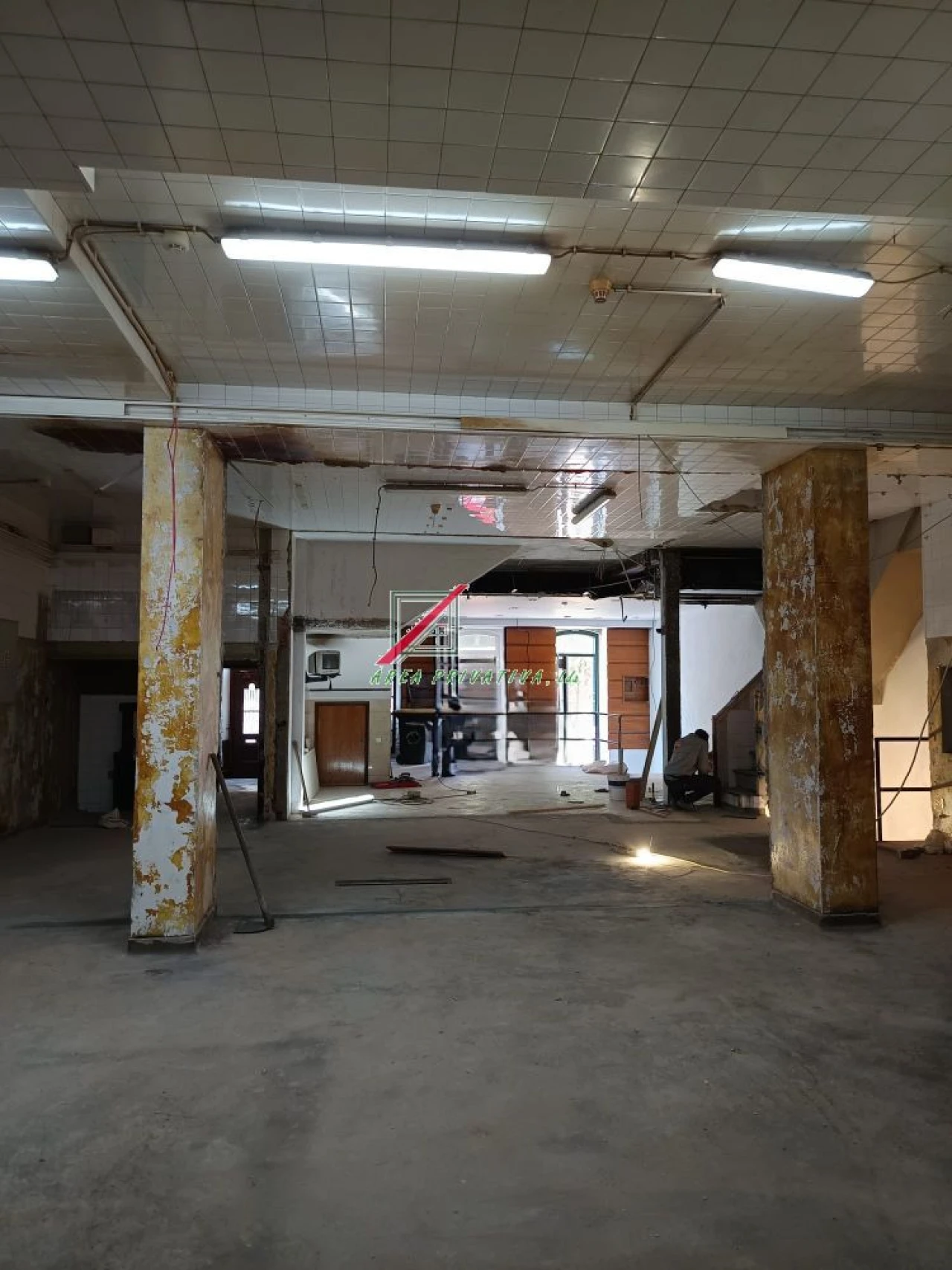 Loja para Arrendamento em Avenidas Novas Foto 5