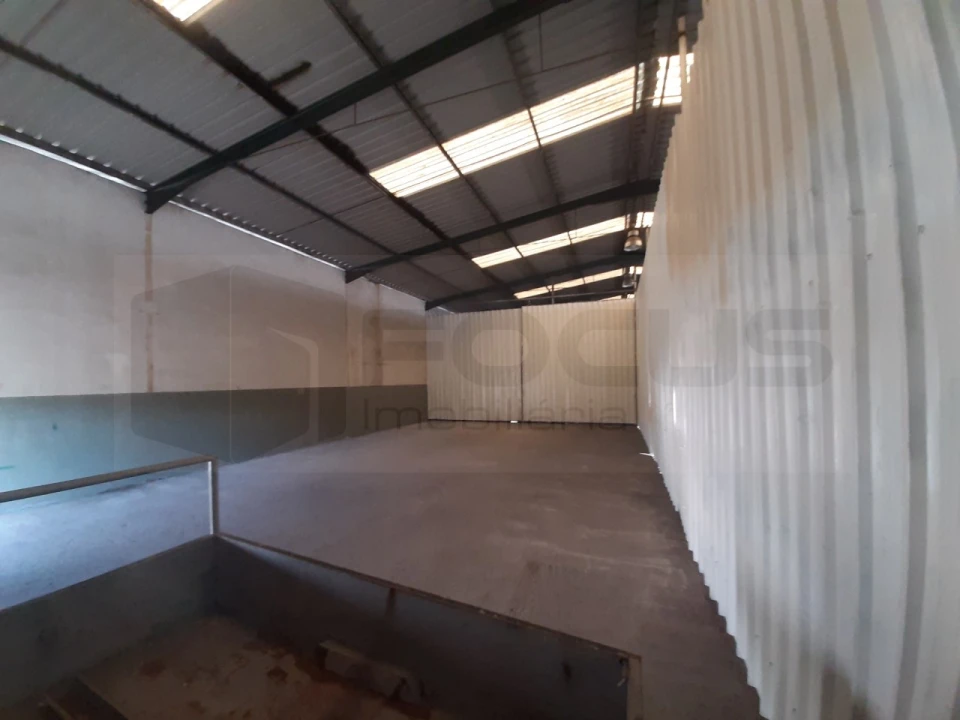 Armazém para Arrendamento em Vagos e Santo António Foto 4