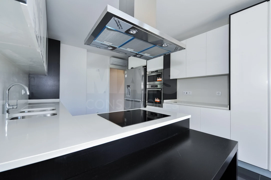 Apartamento T3 para Venda em Odivelas Foto 9