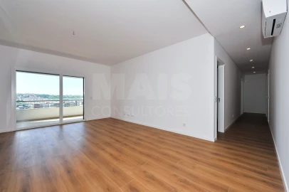 Apartamento T3 para Venda em Odivelas