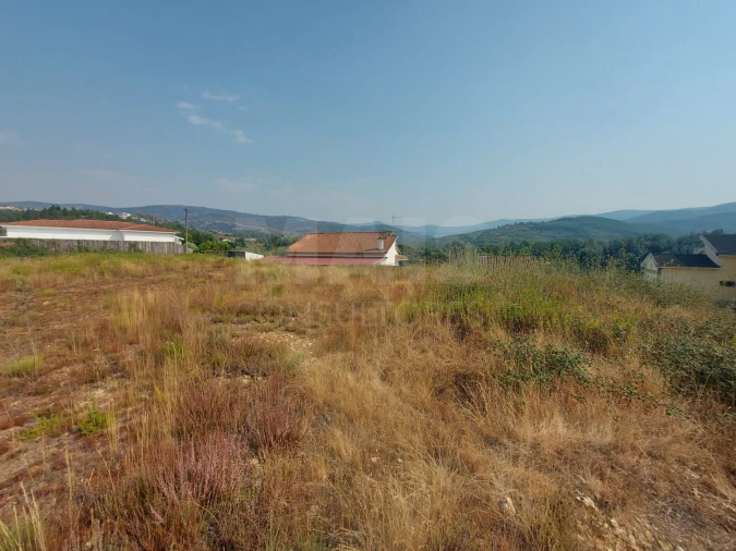 Terreno para Venda em Vila Cova de Alva e Anseriz Foto 3