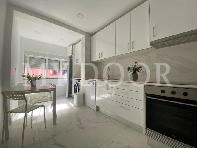 Quarto para Arrendamento em Moscavide e Portela Foto 14