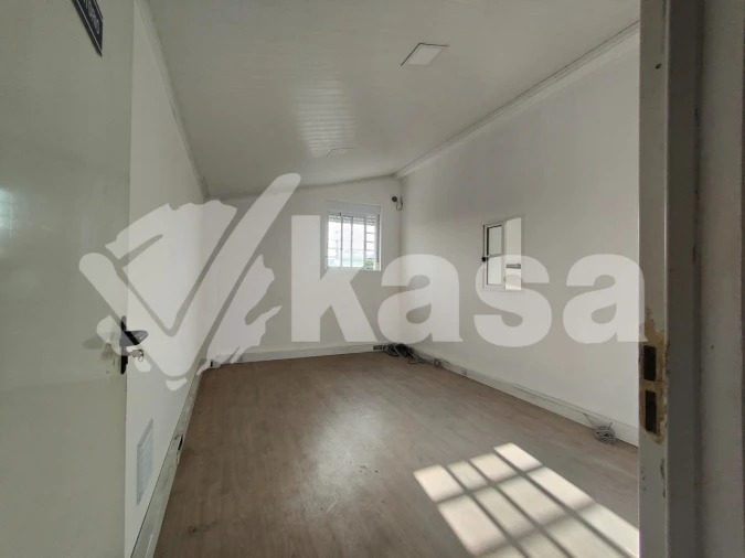 Armazém para Arrendamento em Alto do Seixalinho, Santo André e Verderena Foto 12