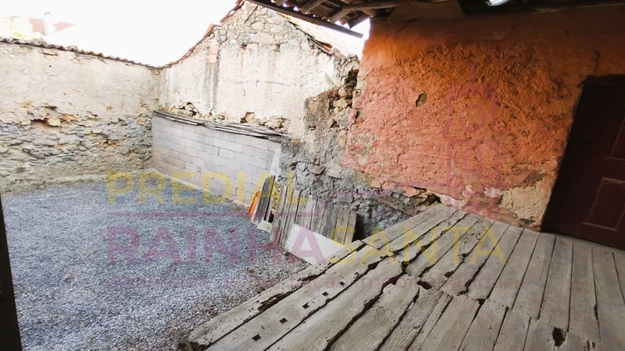 Moradia T2 para Venda em Ceira Foto 6