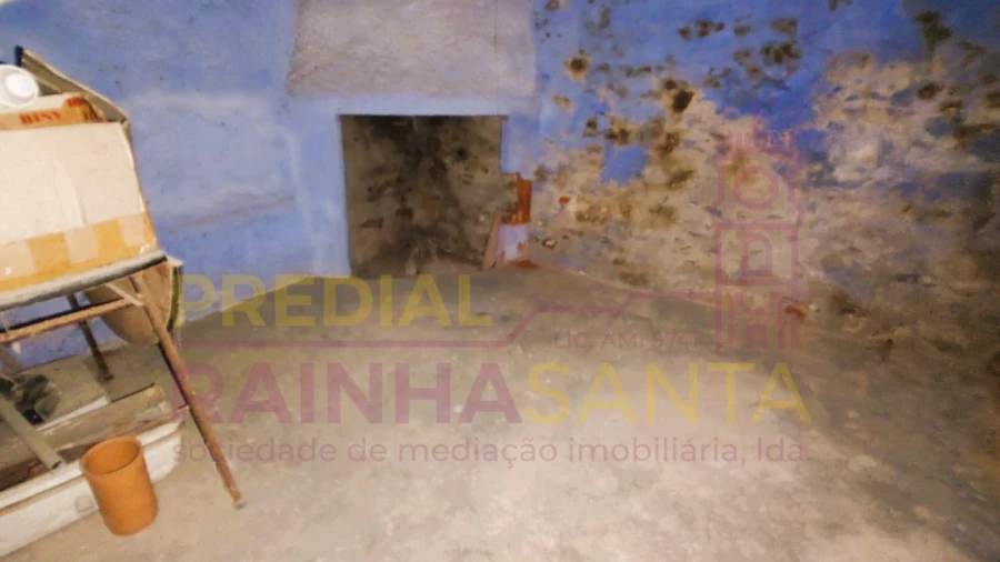 Moradia T2 para Venda em Ceira Foto 7