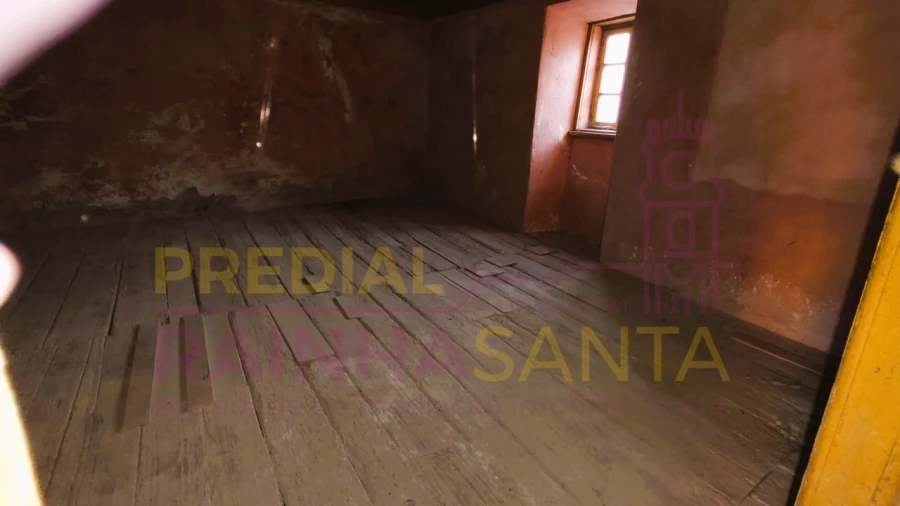 Moradia T2 para Venda em Ceira Foto 9