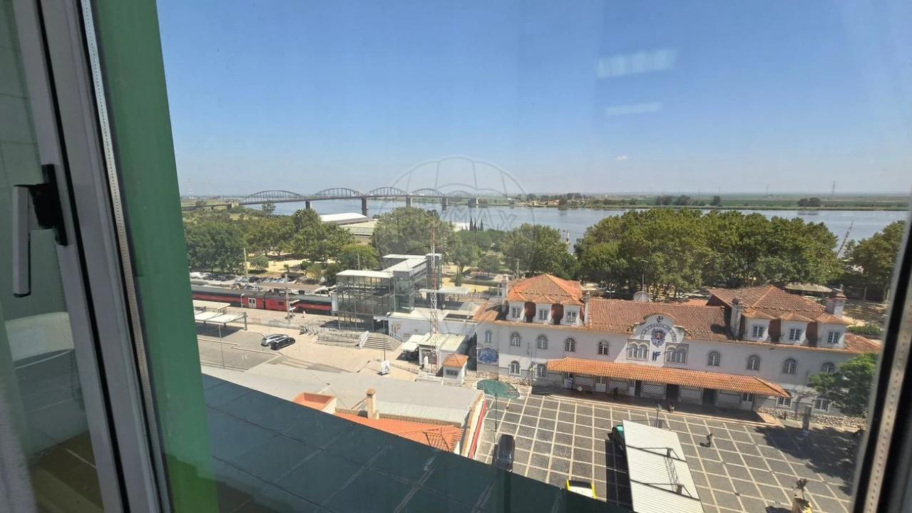 Escritório para Arrendamento em Vila Franca de Xira Foto 3