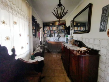 Moradia T2 para Venda em Marvila, Ribeira Santarém, São Salvador, São Nicolau