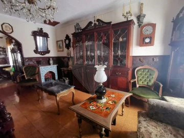 Moradia T2 para Venda em Marvila, Ribeira Santarém, São Salvador, São Nicolau