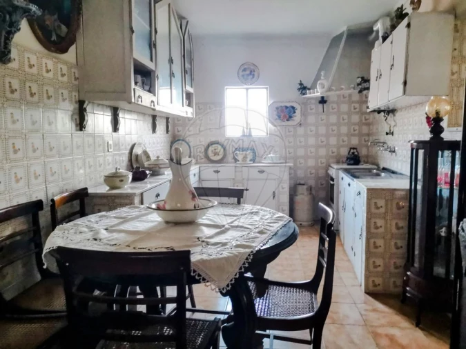 Moradia T2 para Venda em Marvila, Ribeira Santarém, São Salvador, São Nicolau Foto 10