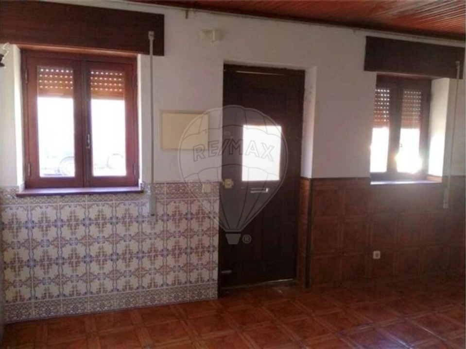 Moradia T2 para Venda em Marvila, Ribeira Santarém, São Salvador, São Nicolau Foto 10