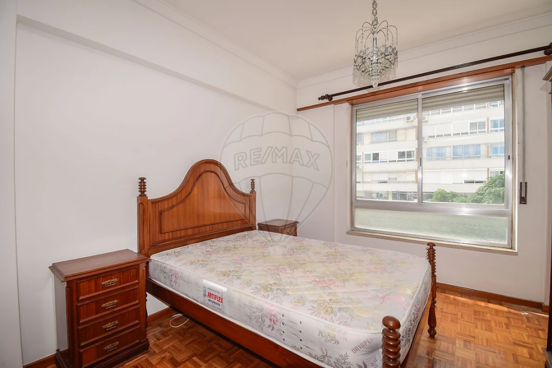 Apartamento T3 para Venda em Moscavide e Portela Foto 29