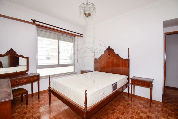 Apartamento T3 para Venda em Moscavide e Portela Foto 26