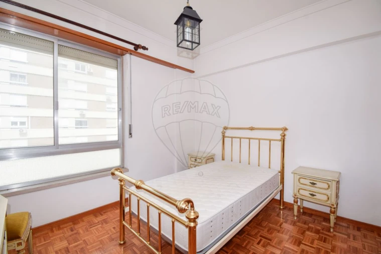 Apartamento T3 para Venda em Moscavide e Portela Foto 25
