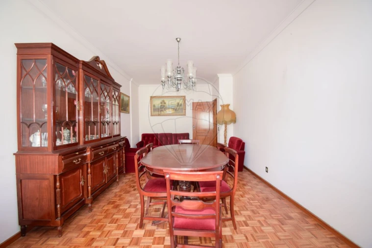 Apartamento T3 para Venda em Moscavide e Portela Foto 15