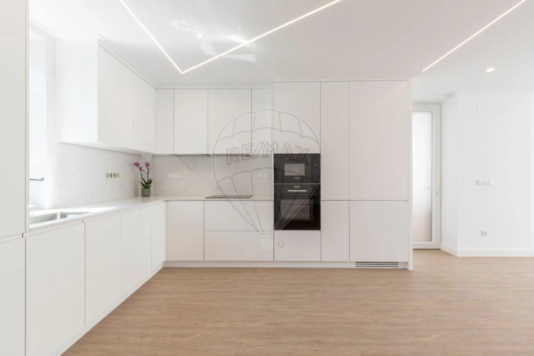 Moradia T3 para Venda em Bombarral e Vale Covo Foto 9