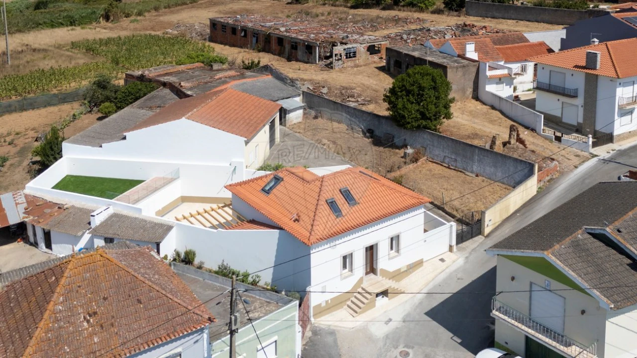 Moradia T3 para Venda em Bombarral e Vale Covo Foto 40