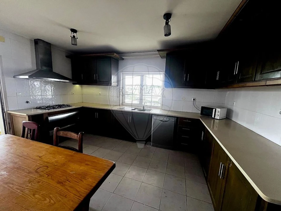 Moradia T4 para Venda em Carnota Foto 29