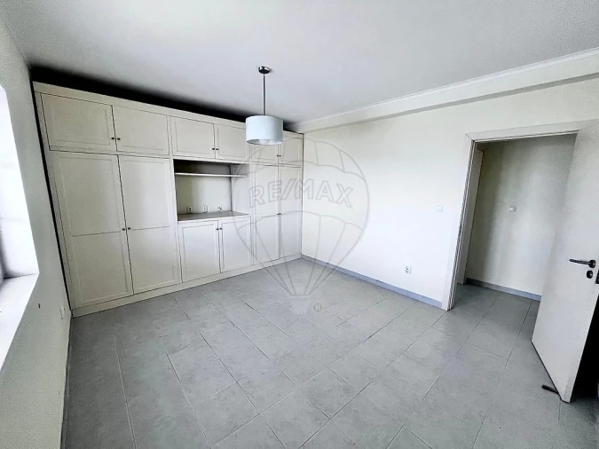 Moradia T4 para Venda em Carnota Foto 5