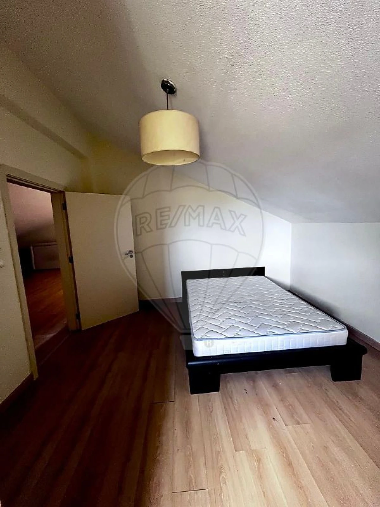 Moradia T4 para Venda em Carnota Foto 20