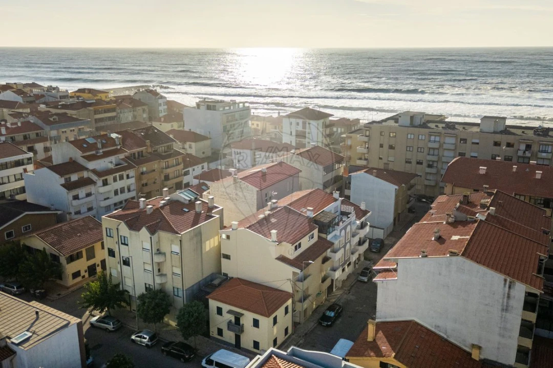 Apartamento T2 para Venda em Ovar, São João, Arada e São Vicente de Pereira Jusã Foto 23