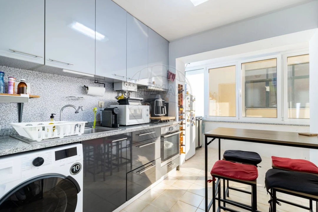 Apartamento T2 para Venda em Ovar, São João, Arada e São Vicente de Pereira Jusã Foto 2