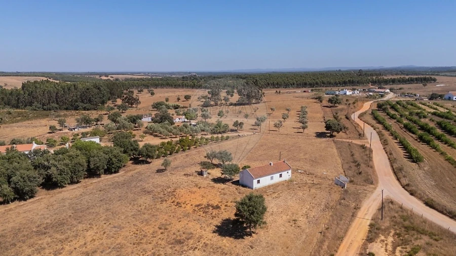 Quinta T2 para Venda em São Domingos e Vale de Água Foto 23