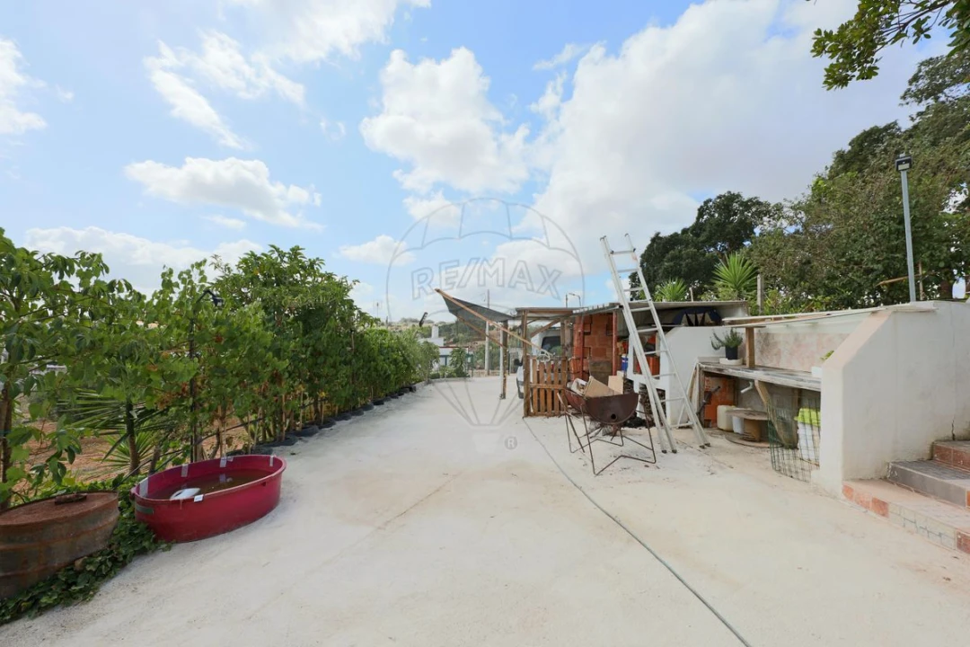 Terreno para Venda em Aveiras de Cima Foto 3