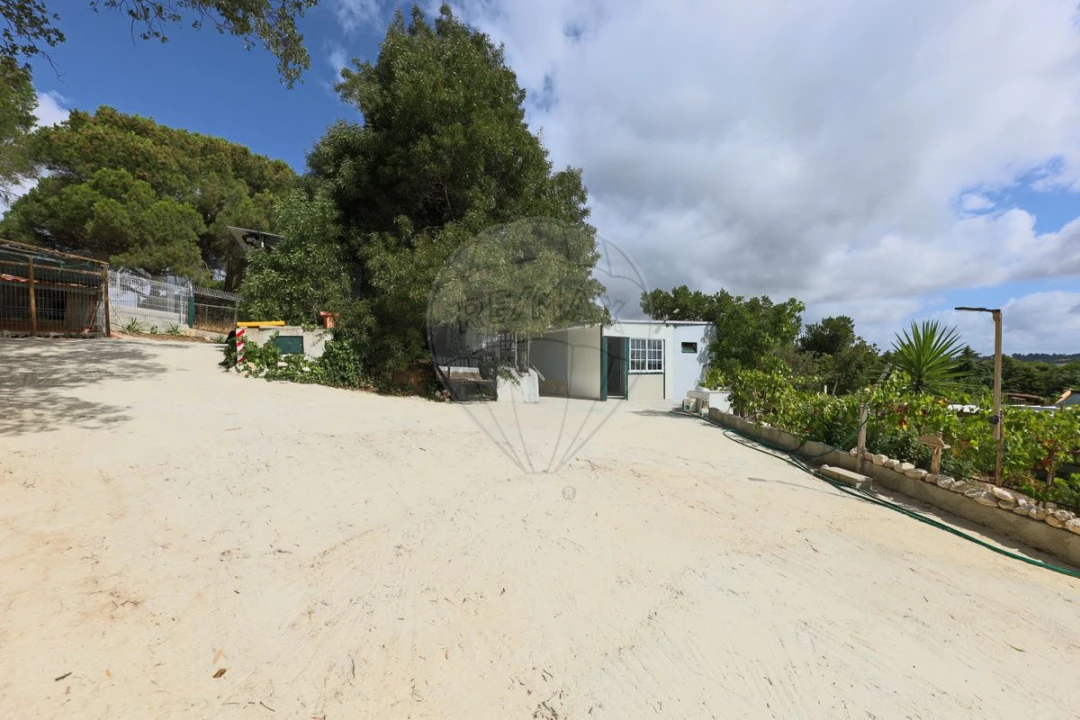 Terreno para Venda em Aveiras de Cima Foto 9