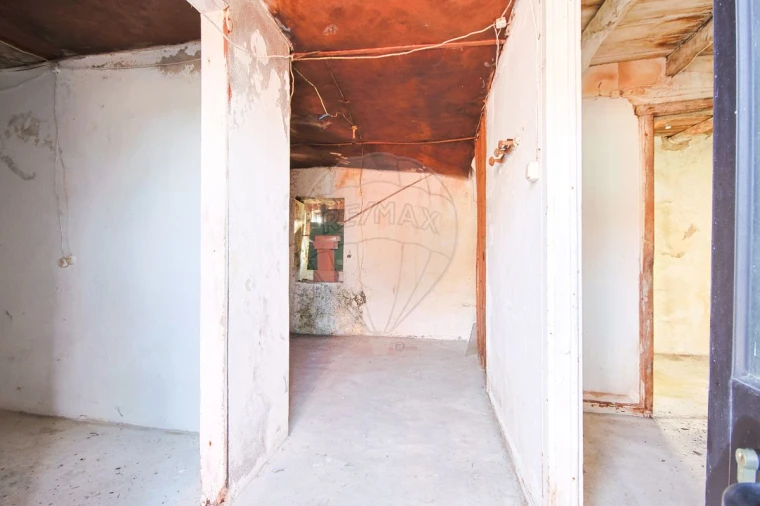 Moradia T2 para Venda em Alhadas Foto 4