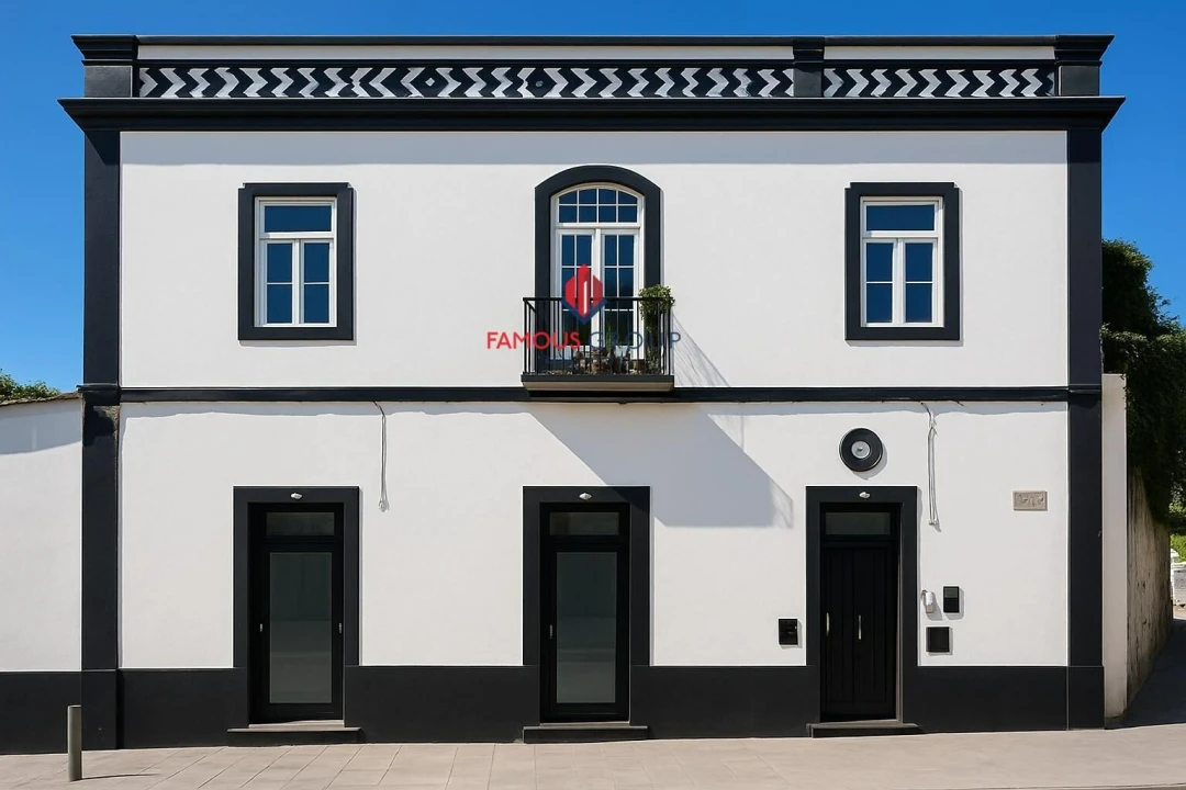 Moradia T5 para Venda em Portimão Foto 1