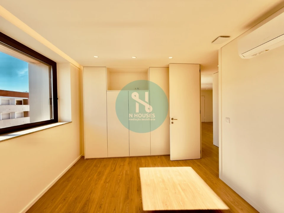 Apartamento T3 para Venda em Ferreiros e Gondizalves Foto 11