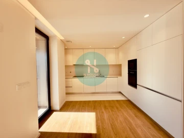 Apartamento T3 para Venda em Ferreiros e Gondizalves