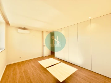 Apartamento T3 para Venda em Ferreiros e Gondizalves