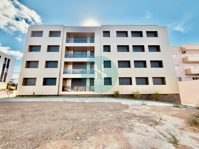 Apartamento T3 para Venda em Ferreiros e Gondizalves Foto 19