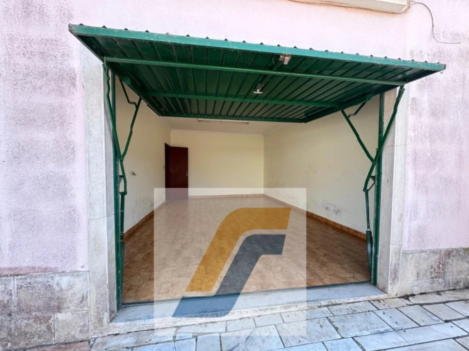 Moradia T3 para Venda em Campelos e Outeiro da Cabeça Foto 11