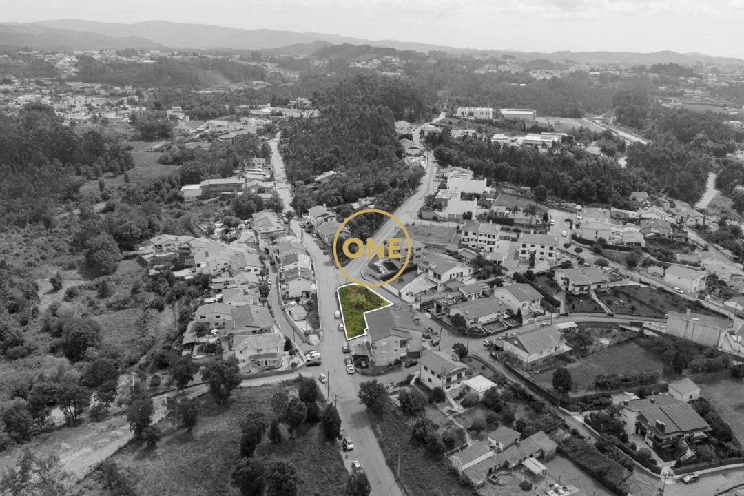 Terreno para Venda em Vila de Cucujães Foto 5