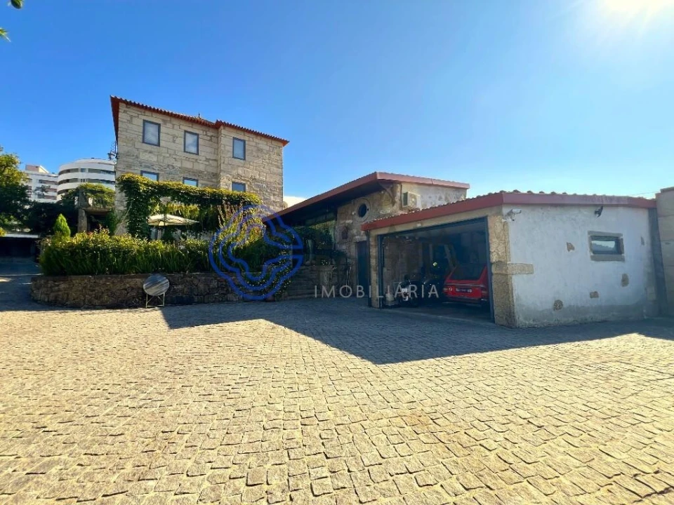 Moradia T10 para Venda em Ferreiros e Gondizalves Foto 4