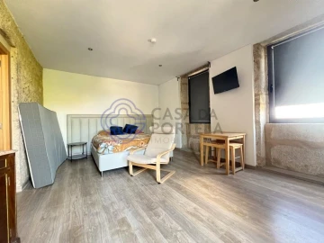 Moradia T10 para Venda em Ferreiros e Gondizalves