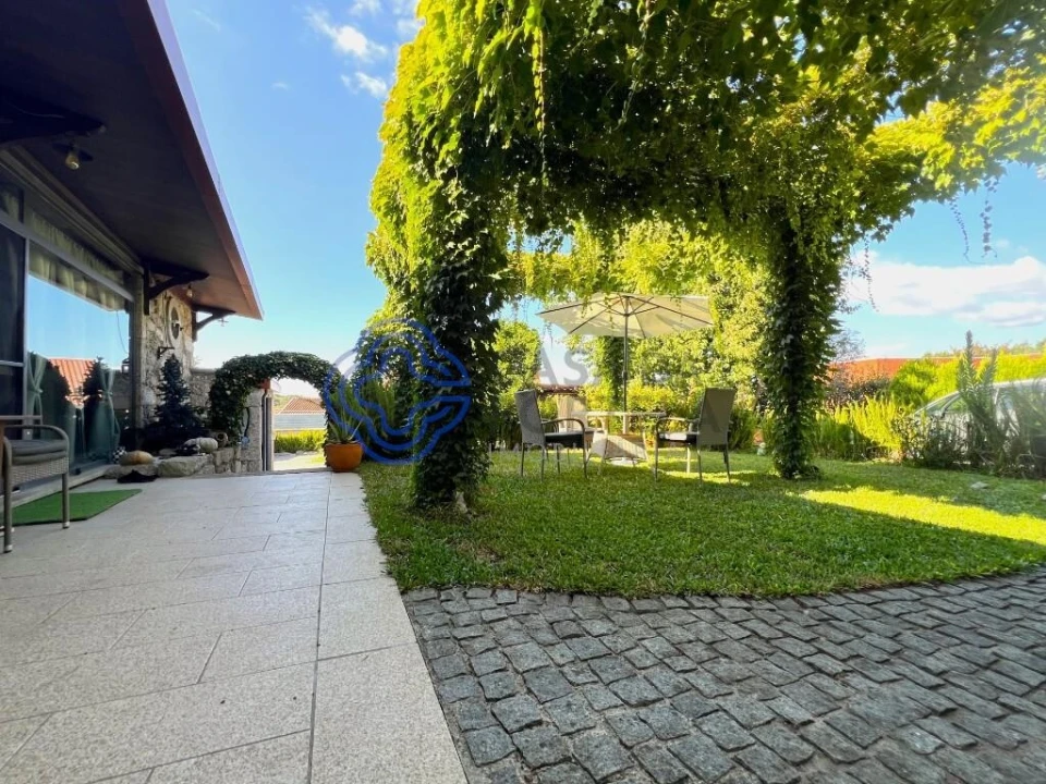 Moradia T10 para Venda em Ferreiros e Gondizalves Foto 8